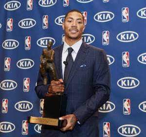 罗斯:若球衣退役我会很高兴 没几个人能拿MVP 75大却不考虑这点
